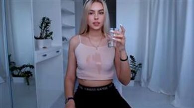 8a8y Chaturbate Wet Shirt Show Cam Video