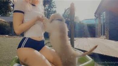 BelleDelphine Dog Play Onlyfans Video