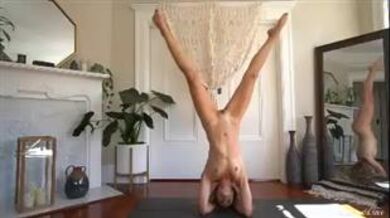 phoenix_taylor 200922 Naked Yoga Video Chaturbate