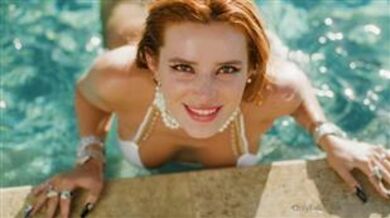 BellaThorne Bath Pool Show Video Onlyfans