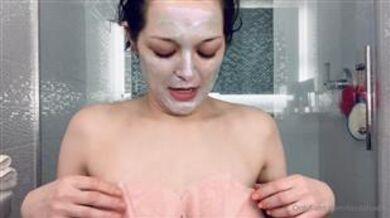 TessaFowler Face Mask Video Onlyfans Premium