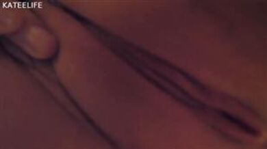 KATEELIFE 210110 Public Pussy Show Video mfc