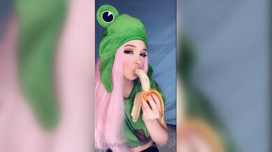 BelleDelphine Banana Blowjob Video Onlyfans