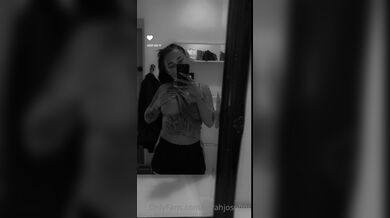 sarahjosefins Mirror Underboobs Tease Onlyfans