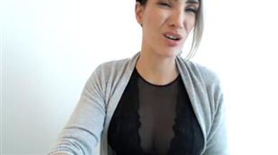 deeeelicious Hot Outfit Video mfc