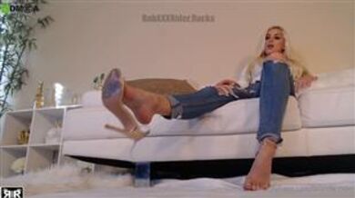 BlondeRider Heels Play Video Onlyfans
