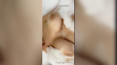 Khlo_x Bath Show Video Onlyfans