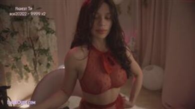 douxtease Red Sexy Outfit Chaturbate