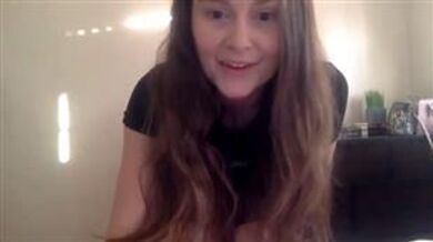 futuremdbaby Chaturbate Flash Boobs Video