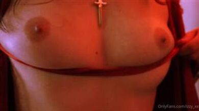 Izzy_xx Dildo Fuck Video Onlyfans