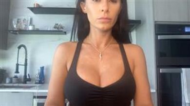 VVixen1 Sexy Boobs Flash mfc