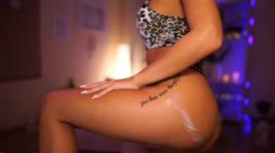 Vivien_x 211017 Lotion Ass mfc