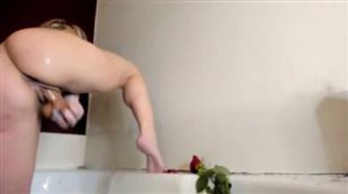 TeXasSBDAY Bath Dildo Fuck mfc