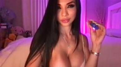 LexiVixi 220617 Camshow mfc