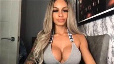 SummerAlexis 220622 Flash Boobs mfc