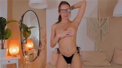 beth_stone Chaturbate Topless Show