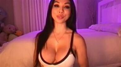 LexiVixi Big Boobs Camgirl mfc