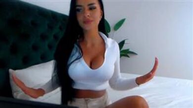 NicoleCrystal Model Flash Boobs mfc