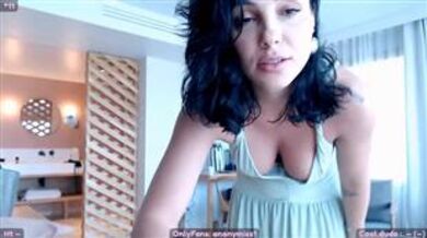 maze__ 230528 Dress Cam mfc