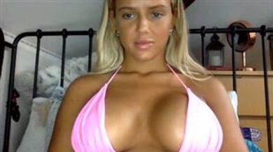 hotbaby08 Flash Boobs mfc