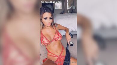 Juliannee Whip Play Onlyfans