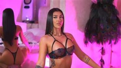 NattyNatty Lingerie Model Strip mfc