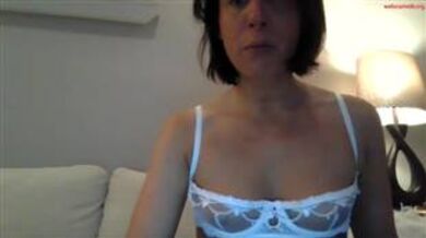 mollyjonesxxxx Sexy Bra Boobs Show Chaturbate