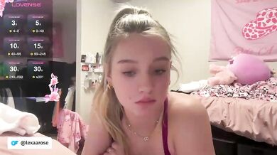 lexaarose05 Chaturbate Teen Show Tits Cam