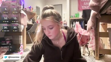 lexaarose05 Chaturbate Teen Show Tits Cam