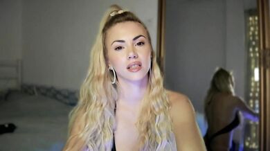 vivianishere Slutty Dress Pussy Show mfc