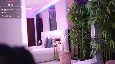 aishadevoe Vibrator Cumshow Stream Bongacams