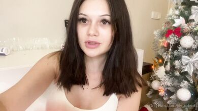 Lily_Roberts Squirt Cum with Toy Onlyfans