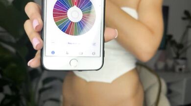 S_UZANKAA Bend Over Ass & Finger Pussy Showup