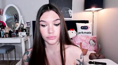 sashanels Tits Flash & Pillow Grinding Streamate