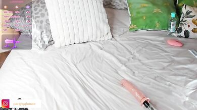 partyqqhouse Fuckmachine Pussy Pounding Stripchat