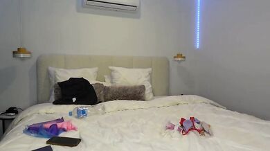 bridgetjeann Chaturbate Boobs Flash & Show Ass in Thong