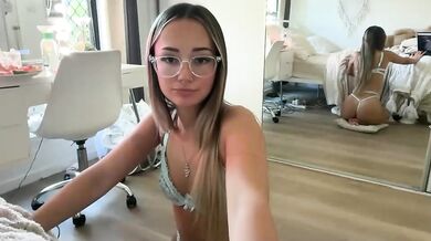 luvlivvyy Underwear Change Cam Chaturbate