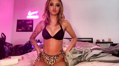 isabellarowe Chaturbate Boobs Flash Cam