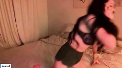 bbyymelanie Chaturbate Mom Teach Daughter How to be a Camslut