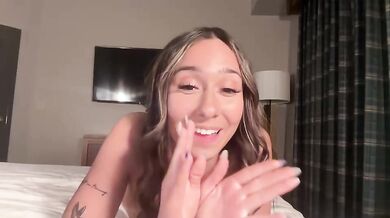 graceyrose Cumshow in Panties Rub Pussy Chaturbate