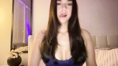 jadeindyxo Chaturbate Sweet Teen Handbra Boobs