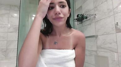 juliaabrooks Shower Video Chaturbate