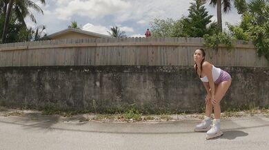 Karleegrey Roller Skating & POV Sex Onlyfans