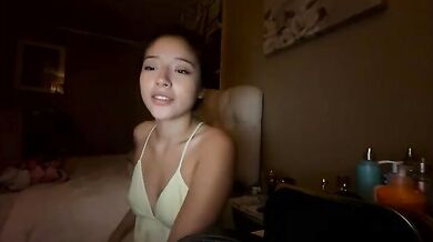 xochampagnemami Chaturbate Dildo Cumshow Cam