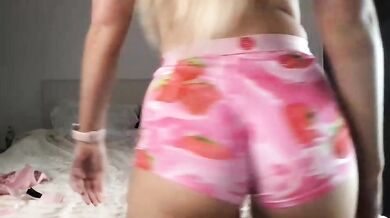 sezzybaby Chaturbate Topless Teen Video