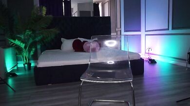 MissKiarra Naked Strip Cam Stripchat