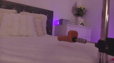 MissyJi Stripchat Fuckmachine Pounding Pussy