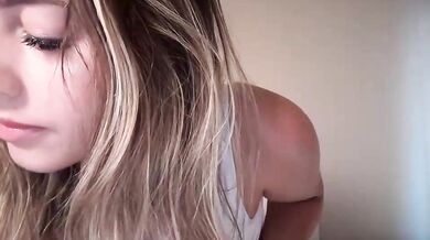 Sieena Transparent Wet Shirt Big Boobs Chaturbate