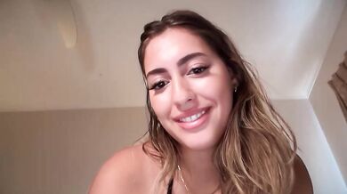 Sieena Transparent Wet Shirt Big Boobs Chaturbate