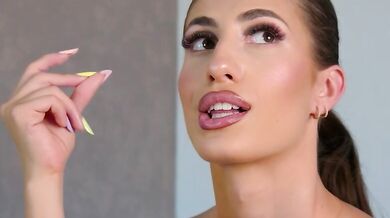 OhhAisha Naked Cam Stripchat